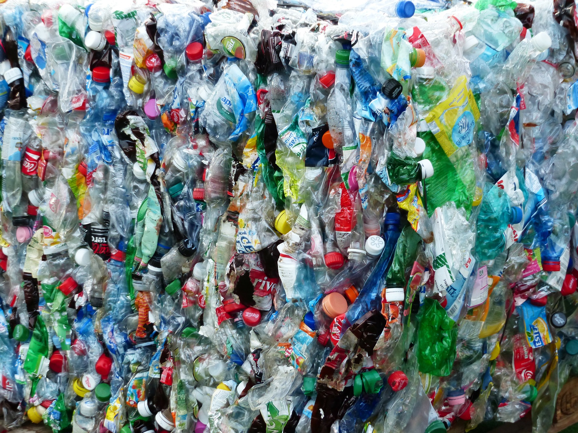 Plastic Tax: informazioni utili alle aziende